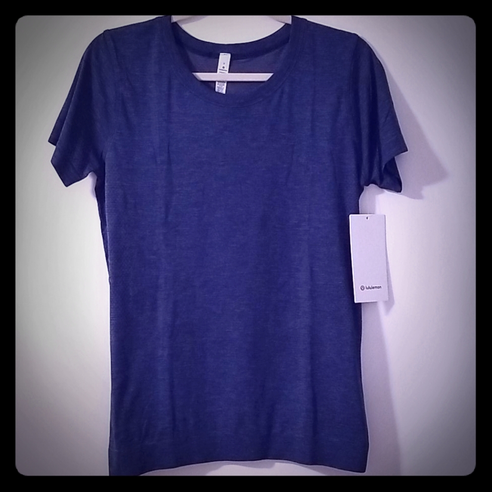 Lululemon swiftly top NWot